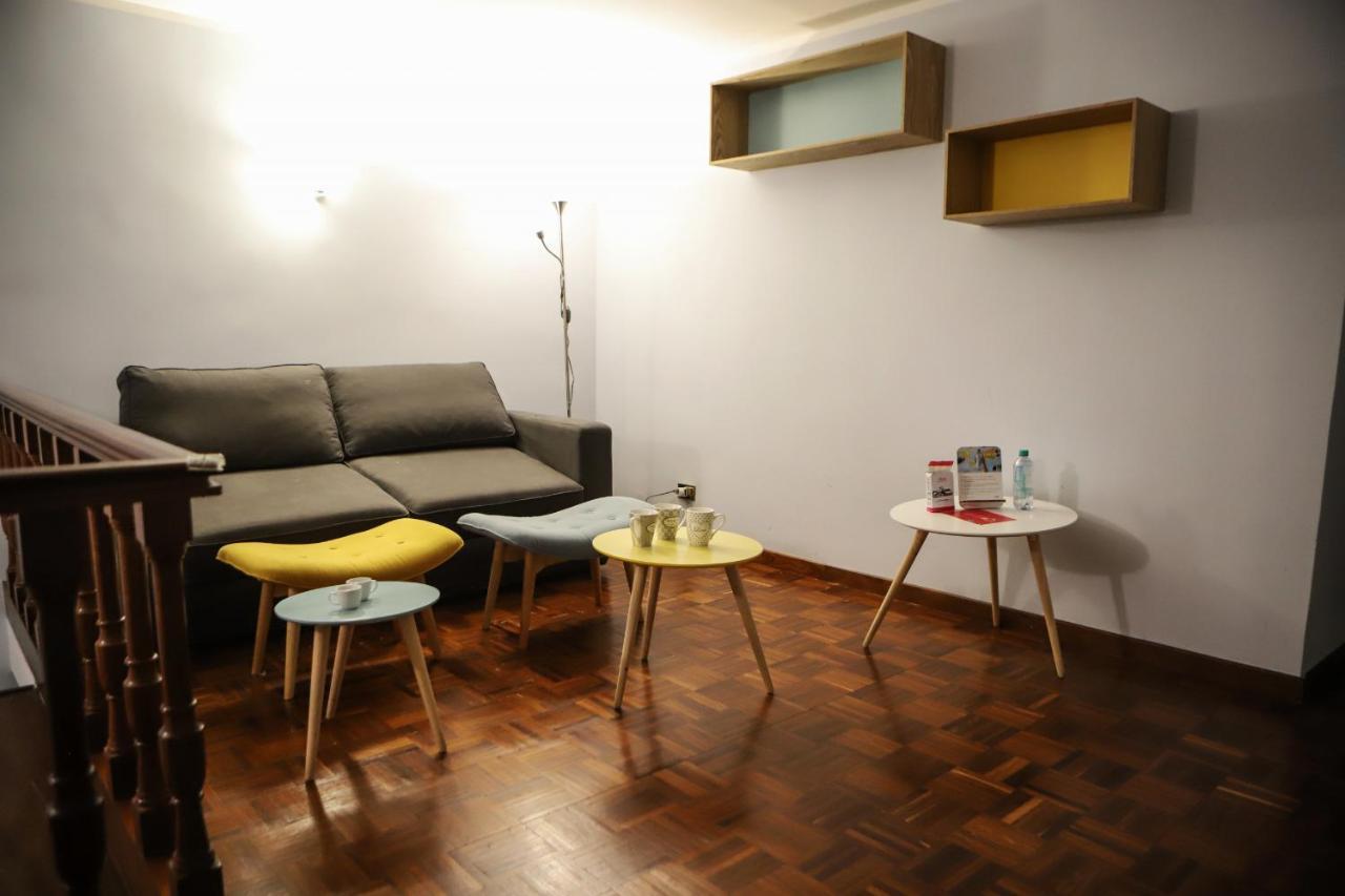 Piazza Dante Suites By Wonderful Italy Наполи Екстериор снимка